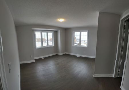 For Lease - 3048 John Mckay Boulevard, Oakville, Ontario - Photo 5