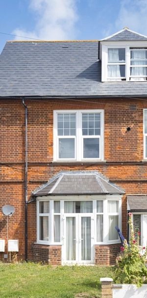 Seapoint Road, Broadstairs, CT10 1TH, Kent - Photo 1