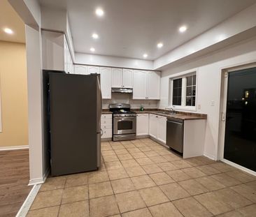 For Lease - 14 Owens Road, Brampton, Ontario - Photo 5