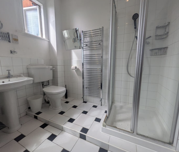 2 bedroom house share to rent - Photo 4