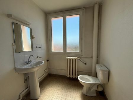 Location Appartement 2 pièces 38m² BOURG LES VALENCE 26500 - Photo 2