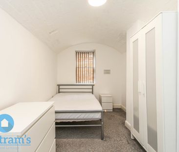 2 bed Apartment for Rent - Photo 4