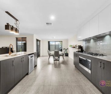 “Walk to Shops, Daycare & More – Modern Treeby Home Ready for You!” - Photo 2