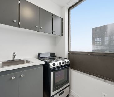 For Lease - 2360 Dundas Street Unit# 1603B, Toronto, Ontario - Photo 2