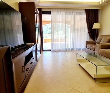 Ground Floor Apartment in Guadalmina Baja - Photo 3