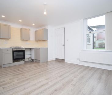 Northgate, Horbury, Wakefield - Photo 3