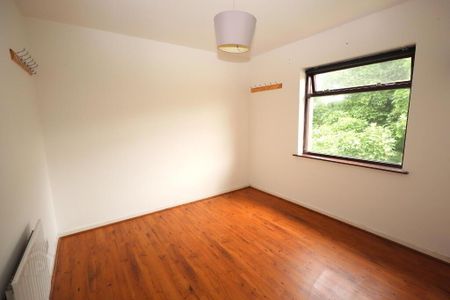 5 Whitewell Road, Newtownabbey, BT36 7ES - Photo 4