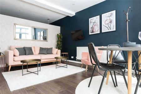 Studio to rent - Photo 4