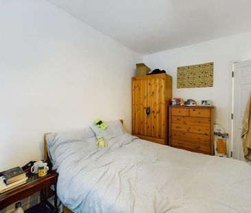 4 bedroom house to rent - Photo 1