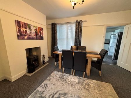34 Upper Road, Greenisland, Carrickfergus, BT38 8RL - Photo 3