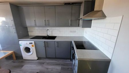 1 bedroom flat to rent - Photo 5