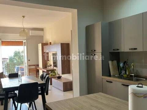 Trilocale viale John Fitzgerald Kennedy No Number, Mondragone - Photo 1