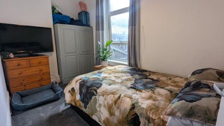 1 bed flat to rent in Union Street, Newton Abbot, TQ12 - Photo 2