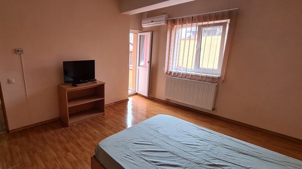 Berceni eroii revolutiei bloc nou centrala - Fotografie 1