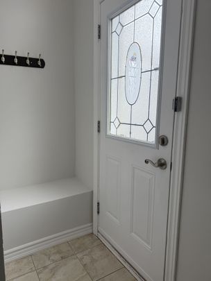 For Lease - 311 Dovedale Drive Unit# Bsmt, Whitby, Ontario - Photo 1