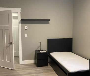 4-1801 Hallen Ave – Lotus House - Photo 1