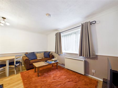 Mallard Way, Great Cornard, Sudbury, CO10 0YQ - Photo 4