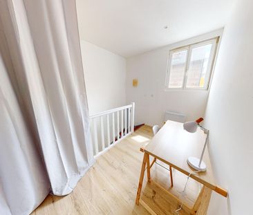 Location Appartement 2 pièces 46m² - Photo 4