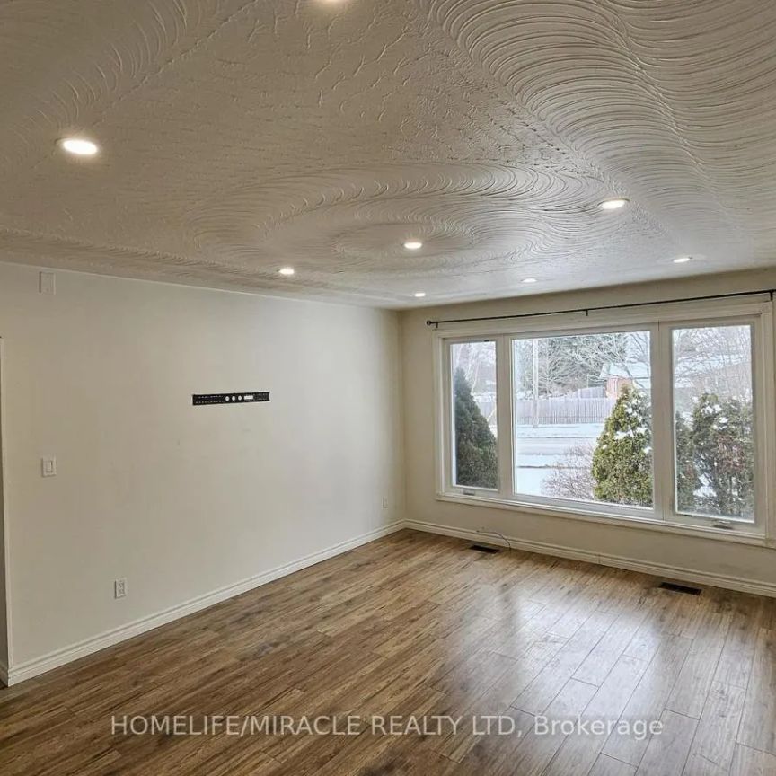 187 KEEWATIN STREET S - Photo 1