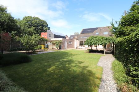 Eengezinswoning met 3 slaapkamers en tuin op een centrale ligging in Hoogstraten. - Foto 5