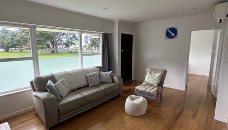 Modern 2-Bedroom Rental in Prime Location - Photo 5