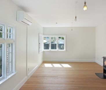 Renovated Three Double Bedroom Home - Photo 3