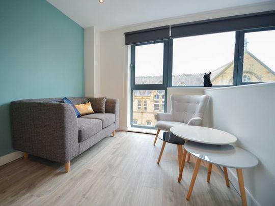 Studios - Deluxe - Photo 1