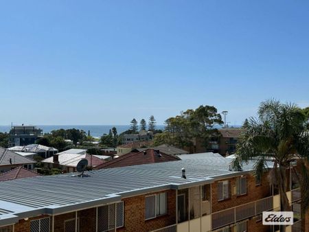 NORTH WOLLONGONG MODERN 3 BED UNIT - Photo 4