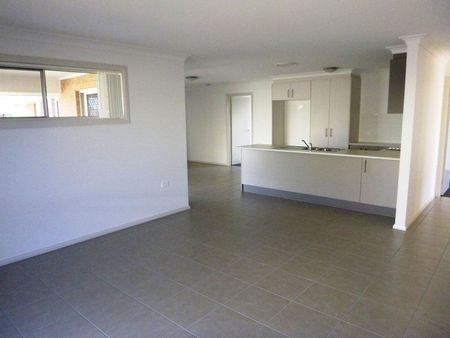 LOOKING FOR THE PERFECT HOME? - Photo 3
