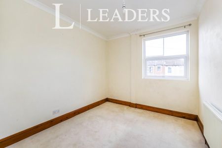 3 bedroom house to rent - Photo 3