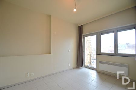 Appartement op heel centrale locatie in Ieper - Foto 4