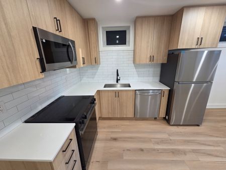 For Lease - 55 Camberwell Road Unit# BF, Toronto, Ontario - Photo 2