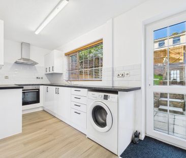 2 bedroom terraced house to rent - Photo 6