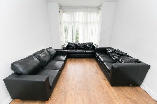 Richmond Mount, Leeds - Photo 1