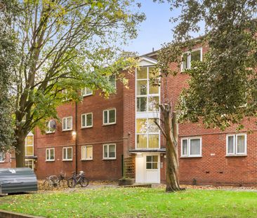 Highbury New Park, London, N5 2TU - Photo 3