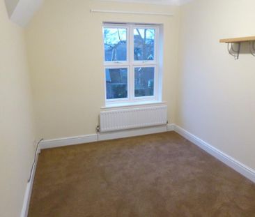2 bedroom penthouse to rent - Photo 5