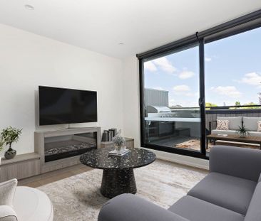 Unit 16/99 Hotham Street, - Photo 2