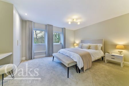 The Gallop, South Croydon, Surrey - Photo 5