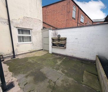 2 bedroom property to rent - Photo 6