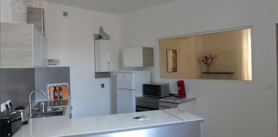 Location Appartement 3 pièces 70m² - Photo 2