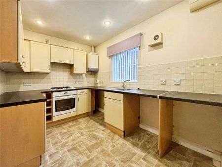 3 bedroom terraced house to rent - Photo 2