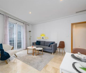 3 BEDROOM APARTMENT IN ALICANTE - Photo 4