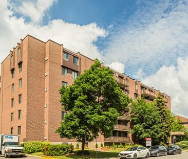 2 1/2 - 300 Rue Saint-Georges, Saint-Lambert - Photo 2