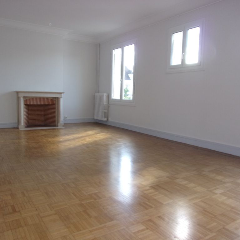 Location Appartement 3 pièces 91m² VERNON 27200 - Photo 1