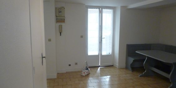 Appartement - 1 pièce - 23 m² - Laval - Photo 3