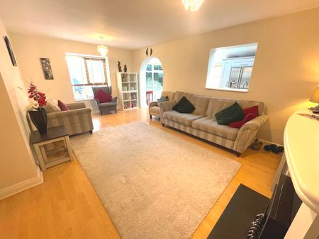 Fernleigh Grove, Castleknock, Dublin 15 - Photo 3