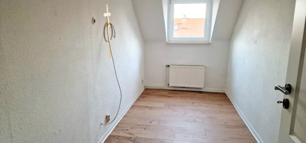 neu sanierte 4-Raumwohnung, R.-Breitscheid-Staße - Photo 1