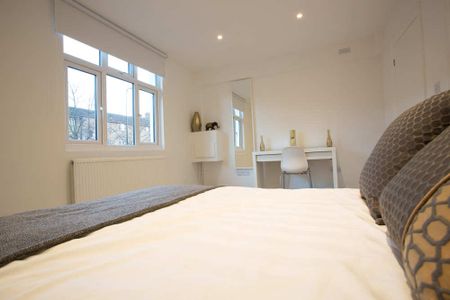 Newington Butts B 1 - Photo 4