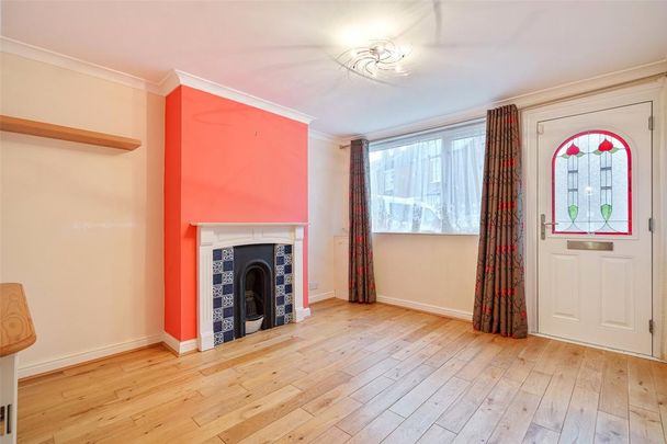 2 bedroom semi-detached house to rent - Photo 1