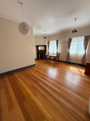 Easy living and a brilliant lifestyle right on your doorstep - Photo 1